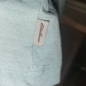 New  Eddie Bauer long sleeve vneck